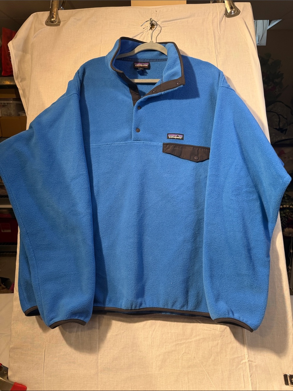 Patagonia Bright Blue Quarter-Snap Fleece Pullover with Dark Trim Xl